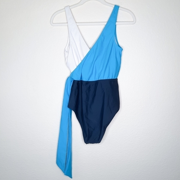 CUPSHE Blue and White Tie Waist One Piece Swimsuit M NWT - Picture 3 of 6